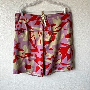 Patagonia wavefarer board shorts/ trunks